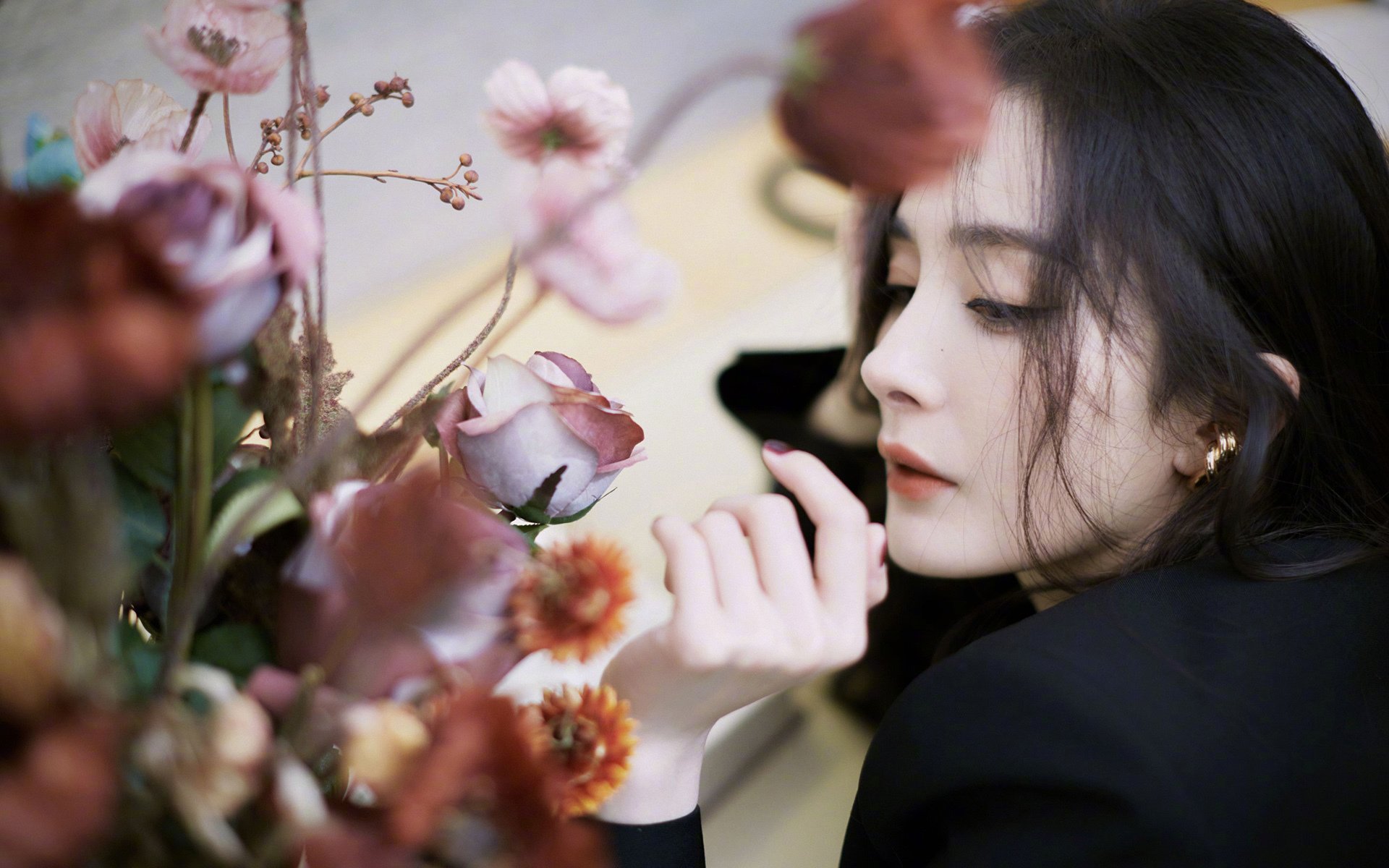 九游jiuyou-球迷盛典：线上线下球迷活动集锦，线下买球