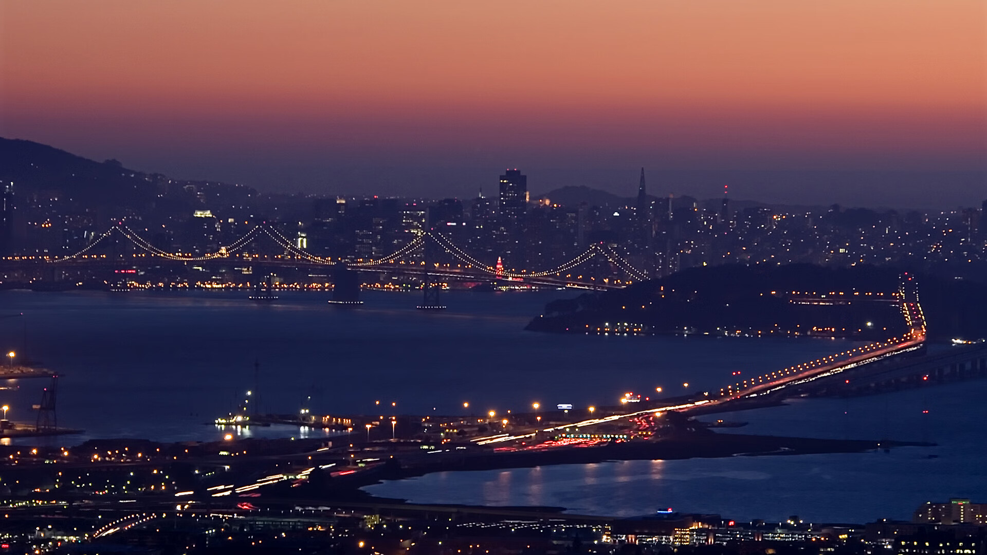 科技突破:虚拟现实结合AR互动刷新观赛体验,vr虚拟现实竞赛