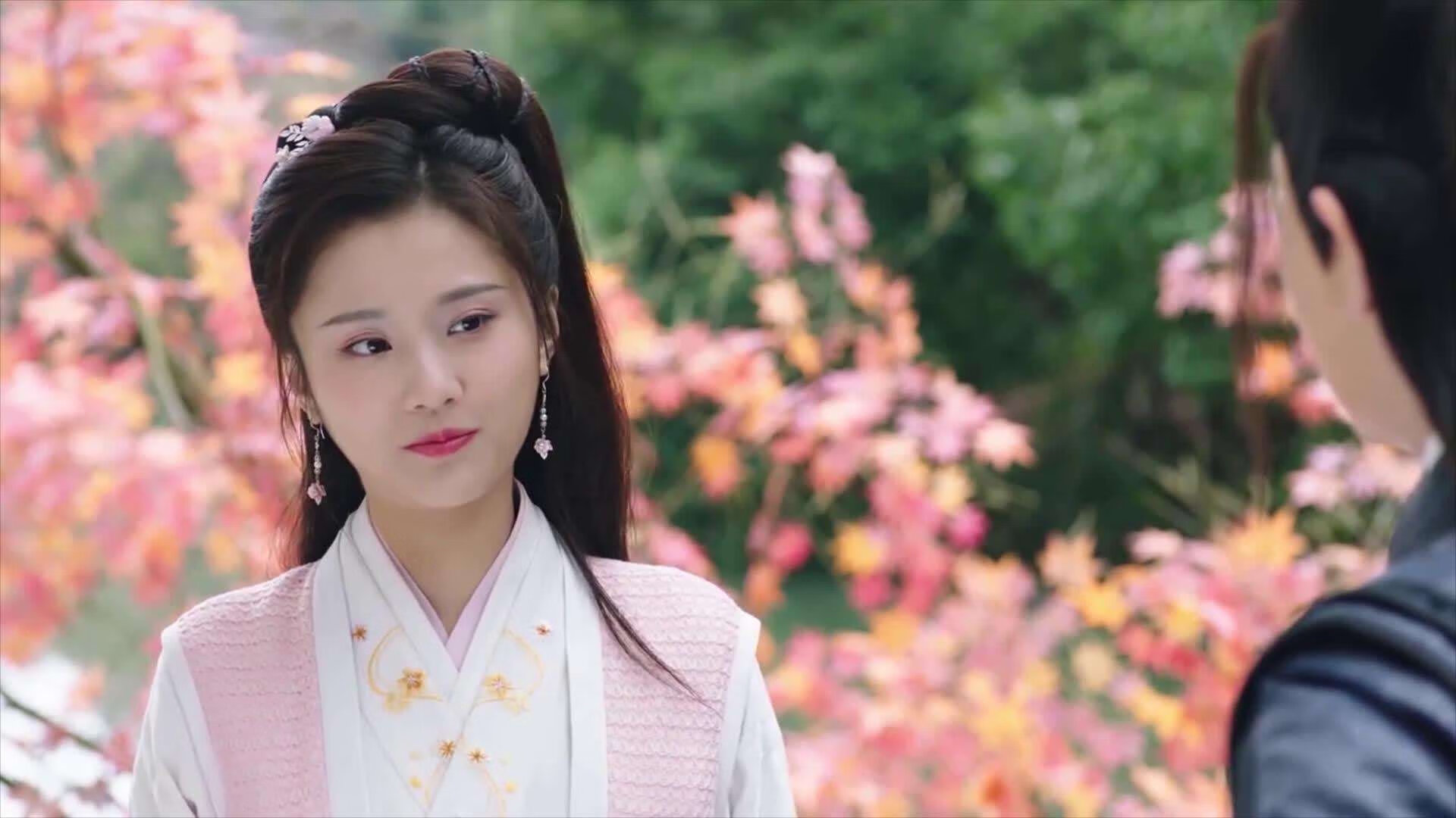 九游-蒂亚戈伸援手佩里西奇，AC米兰后卫互相支持，ac米兰 斯佩齐亚